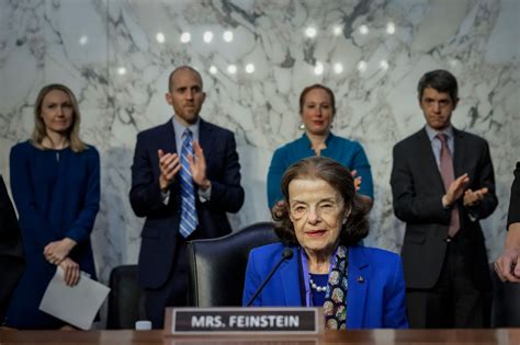 Poll: Two-thirds of Californians say Feinstein unfit to serve